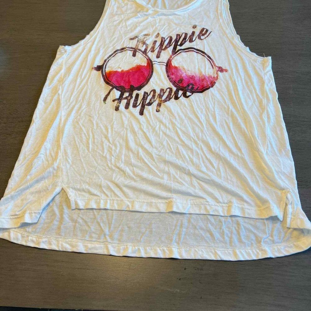 Vintage Style Hippie Rose-Tinted Sunglasses Graphic‎ Tank Top White Small